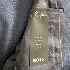 Hugo Boss Dark Blue 38R suit never worn with original tags on